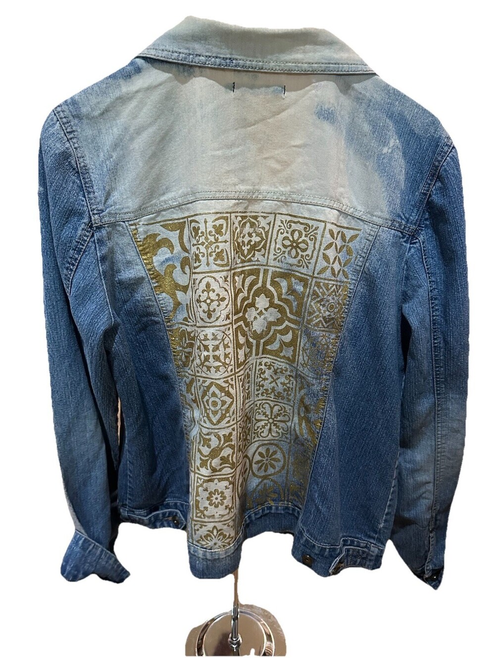 BandolinoBlu XL Denim Jacket Gold Foil Tile Print Y2K Boho Trucker Jean Jacket
